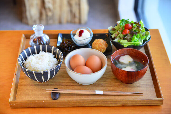 蔵王鶏園 corrot.