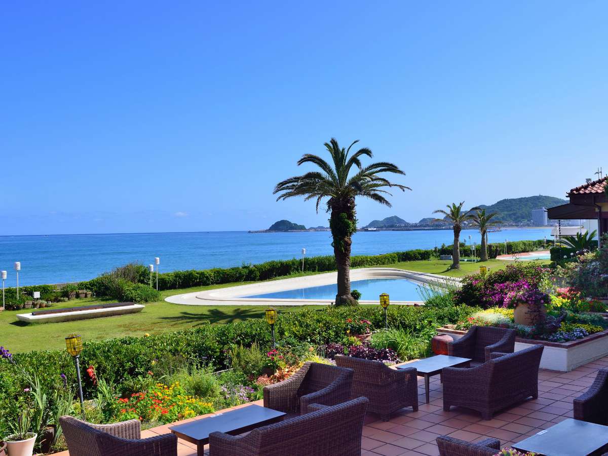 鴨川グランドホテル